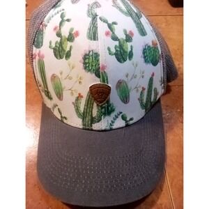 ariat snap back hat